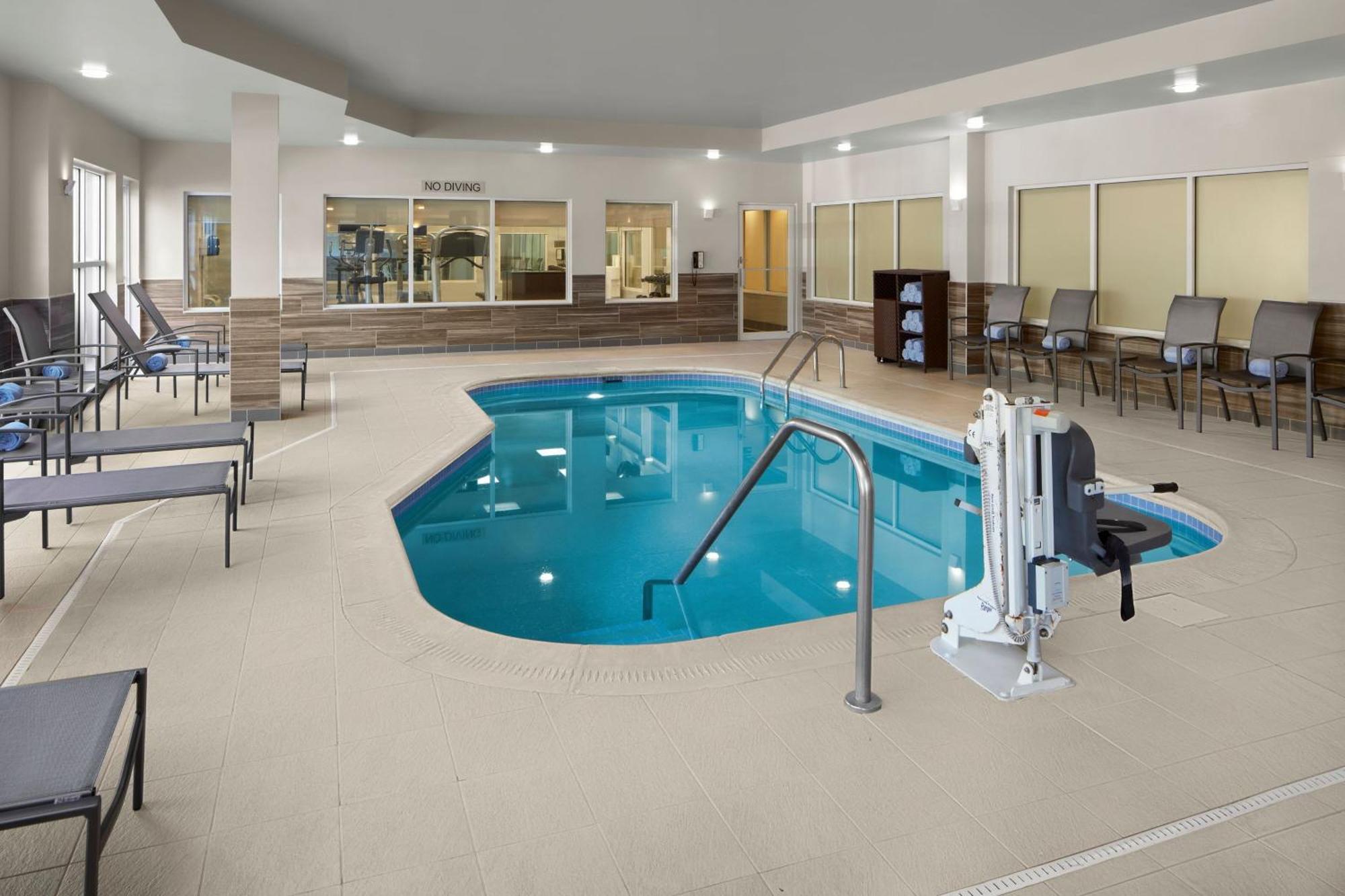 Hotel Fairfield & Osu 3*